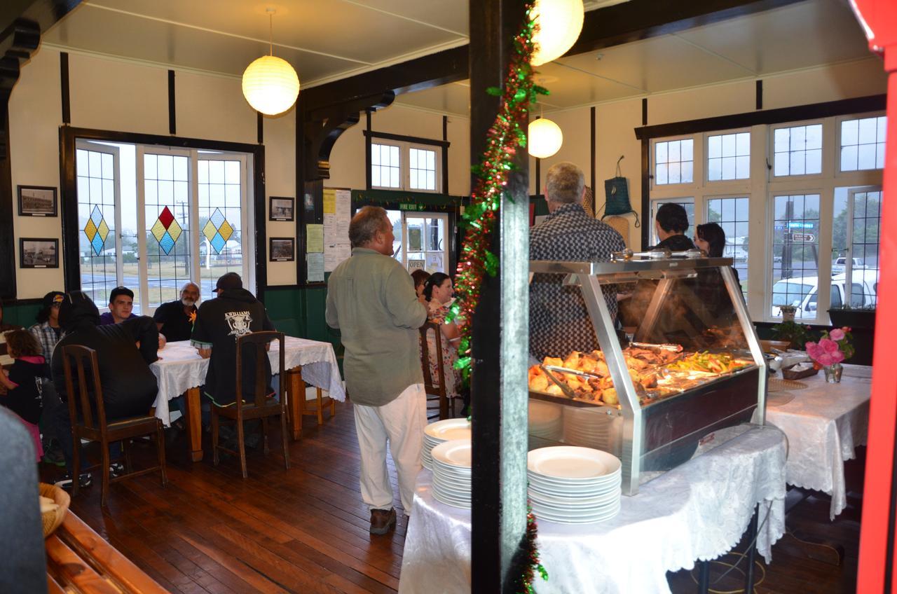 Tolaga Bay Inn Buitenkant foto